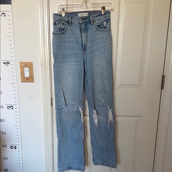 Abercrombie & Fitch Denim - Abercrombie & Fitch 90s Relaxed high rise jeans